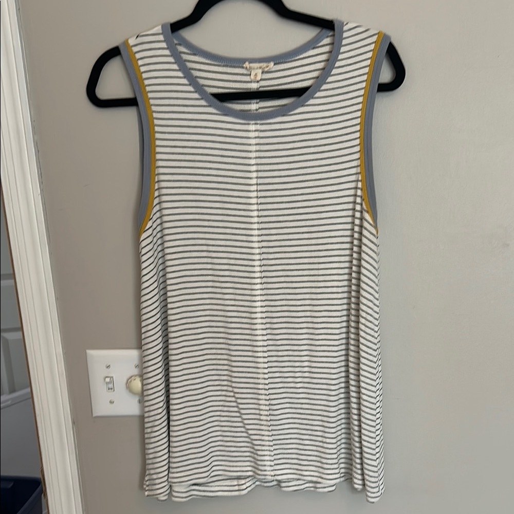 Hem & Thread Black and White Sleeveless Tank Top